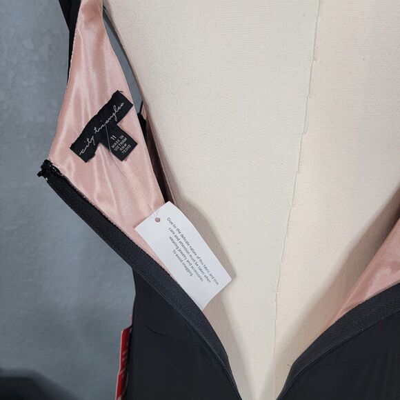 City Triangle Sz 11 Black Gown Pale Pink Pop of Color Stretchy Off Shoulder - Picture 12 of 17